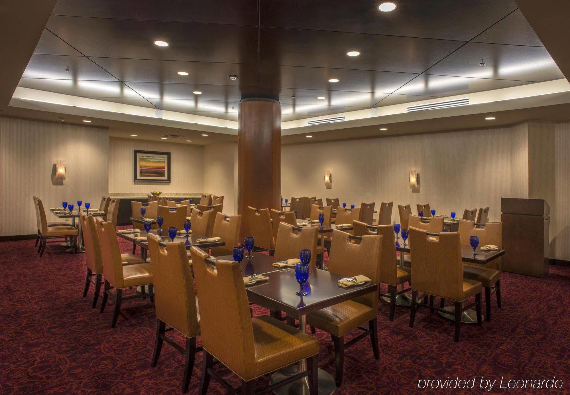 แมริออท ทัลซ่า โฮเต็ล เซาเทิร์น ฮิลส์ Hotel ทัลซา ร้านอาหาร รูปภาพ